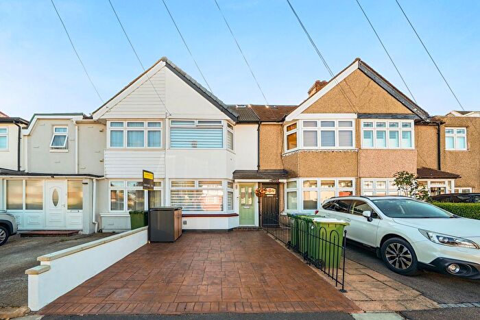 3 Bedroom Terraced House For Sale In Days Lane, Sidcup, DA15