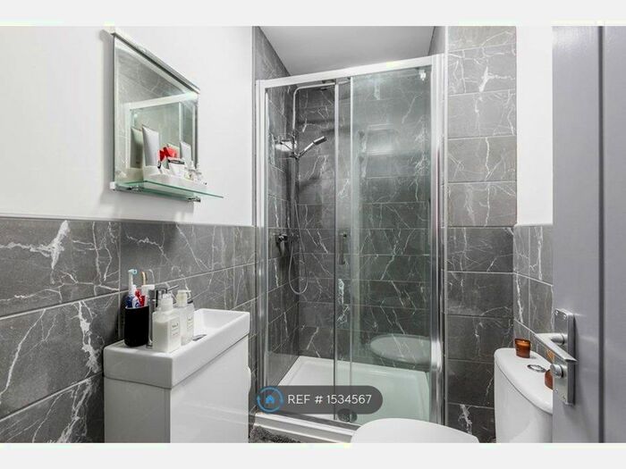 6 Bedroom Terraced House To Rent In Ling Street, Liverpool, L7