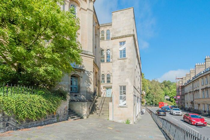 1 Bedroom Flat To Rent In Guinea Lane, Bath, BA1