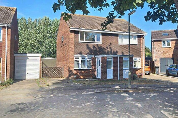 2 Bedroom Semi-Detached House For Sale In Compton Close, Lee-On-The-Solent, PO13