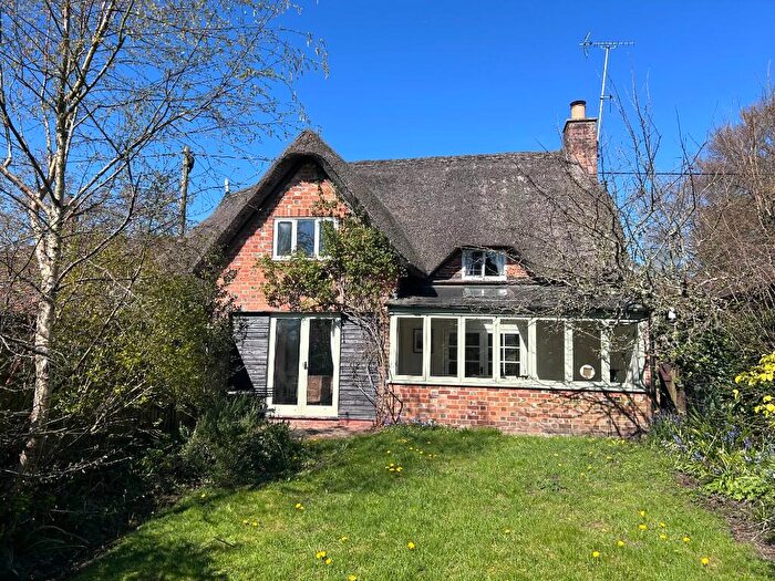 3 Bedroom Cottage For Sale In Farm Lane, Great Bedwyn, Wiltshire, ., SN8