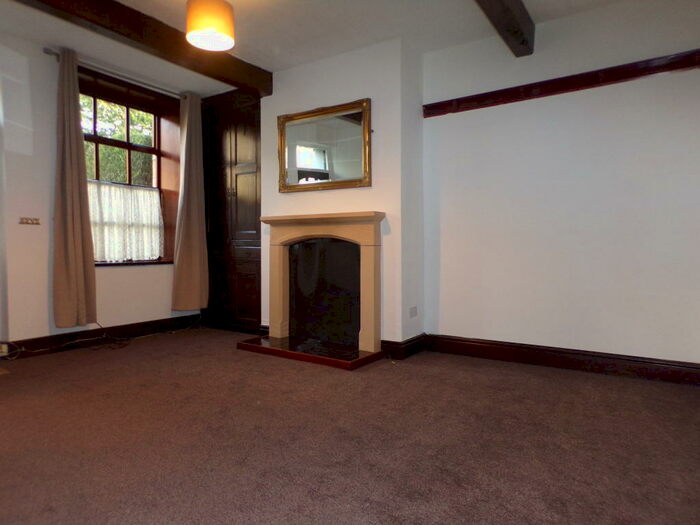 2 Bedroom House To Rent In York Road, Brierfield, BB9