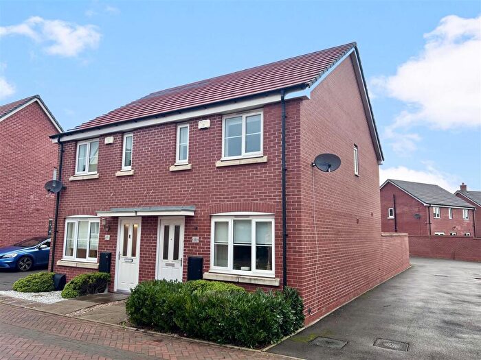 2 Bedroom Semi-Detached House For Sale In Bradley Walk, Wellesbourne, Warwick, CV35