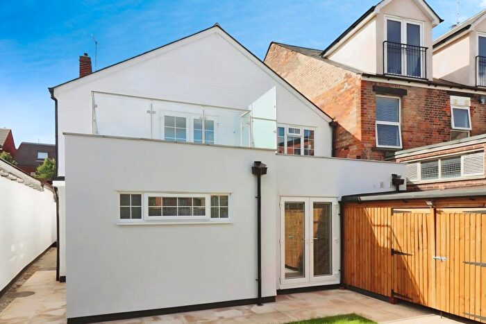 1 Bedroom Apartment To Rent In Rainsford Road, Chelmsford, CM1