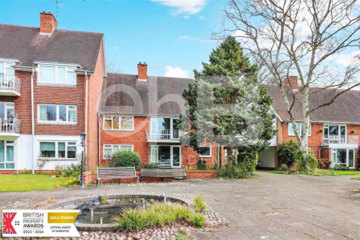 2 Bedroom Flat To Rent In Archery Fields, Warwick, CV34