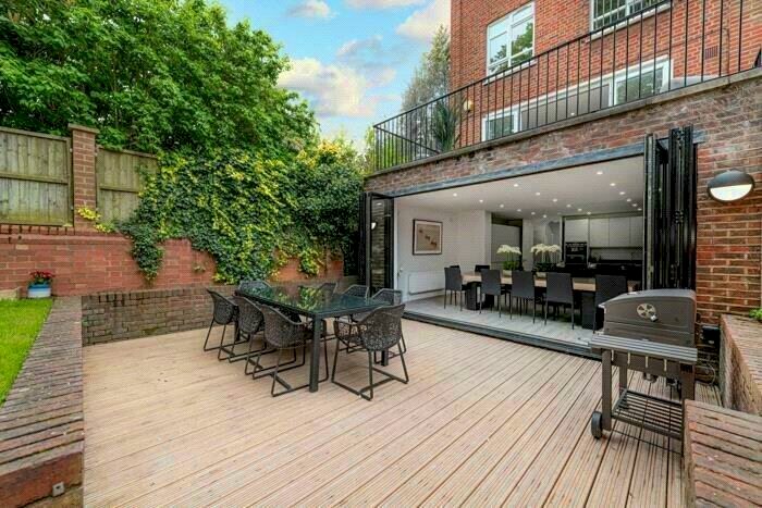 4 Bedroom Terraced House To Rent In Harley Road, Primrose Hill, NW3