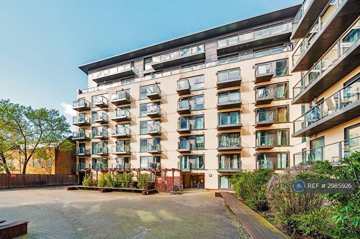 1 Bedroom Flat To Rent In High Street, Slough, SL1