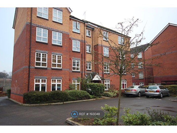 2 Bedroom Flat To Rent In Beckets View, Northampton, NN1