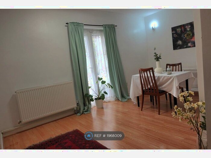 1 Bedroom Flat To Rent In Taylor Green, London, W3