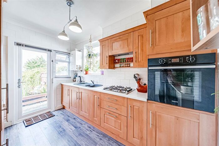 2 Bedroom Semi-Detached Bungalow For Sale In Heathview Avenue, Crayford, Dartford, Kent, DA1