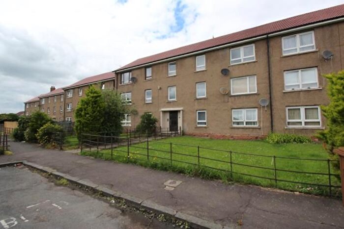 2 Bedroom Flat To Rent In Craigmount Place, Dundee, DD2