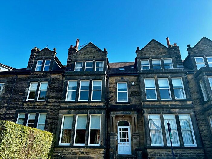 3 Bedroom Flat To Rent In Margaret Road, Harrogate, HG2