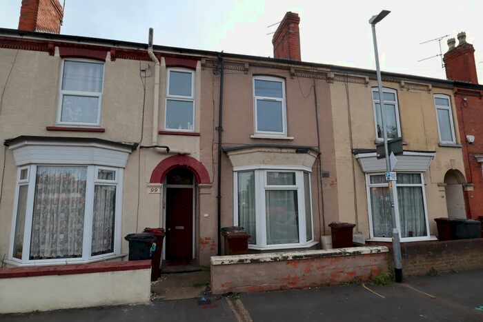 2 Bedroom Terraced House To Rent In Sincil Bank, Lincoln, LN5