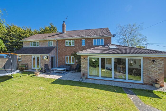 4 Bedroom Detached House For Sale In The Firs, Kemble, GL7