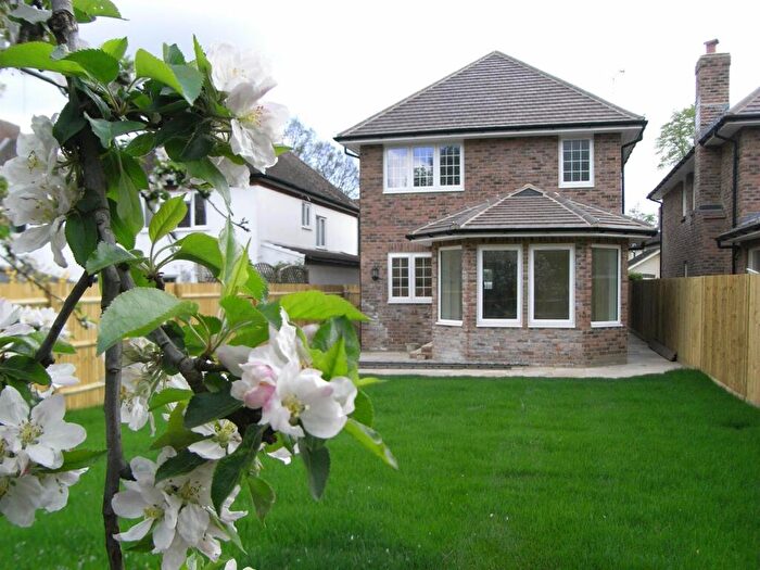 4 Bedroom Detached House To Rent In Merrylands Road, Bookham, KT23