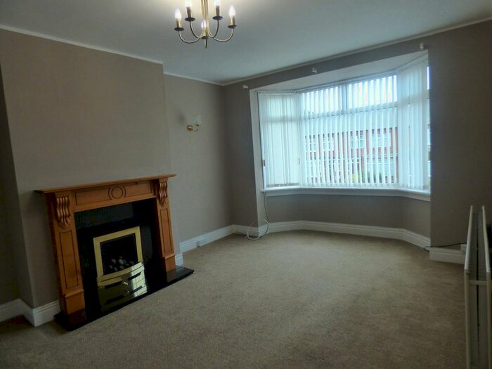 2 Bedroom Flat To Rent In Mitford Gardens, Wideopen, Newcastle Upon Tyne, NE13