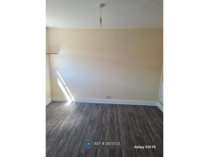 3 Bedroom Semi-Detached House To Rent In Muirfield Way, Middlesbrough, TS4
