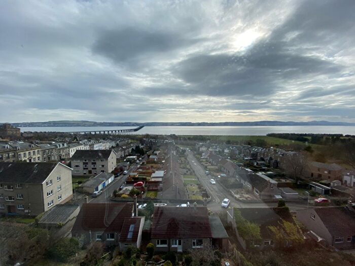 3 Bedroom Flat To Rent In Perth Road, Dundee, DD2