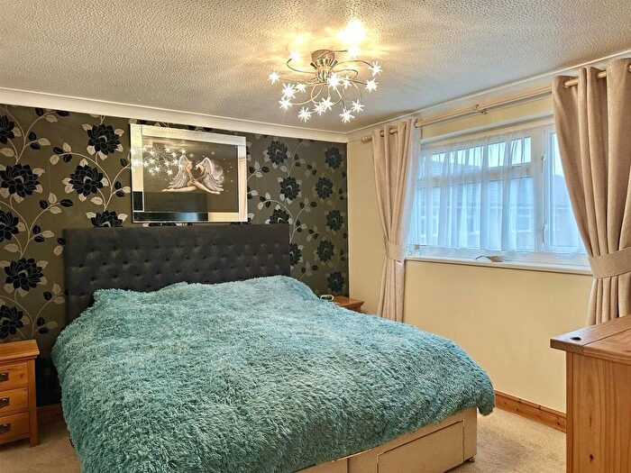 3 Bedroom End Of Terrace House For Sale In Ninfield Road, Bexhill-On-Sea, TN39