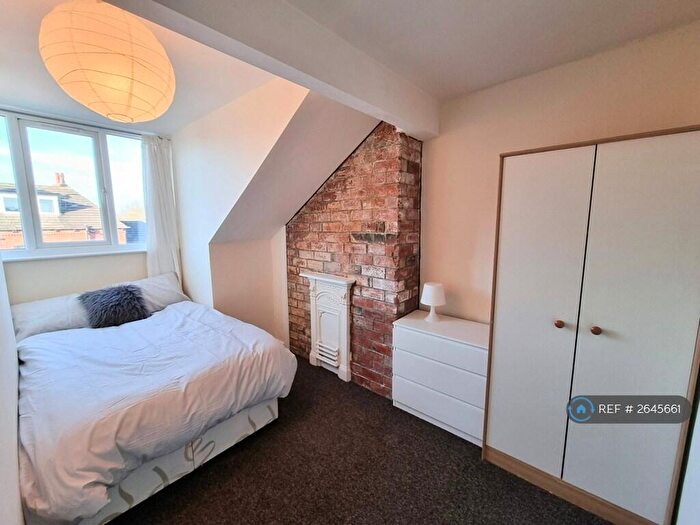 3 Bedroom Terraced House To Rent In Arley Terrace, Leeds, LS12