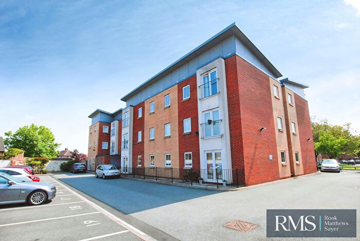 2 Bedroom Flat For Sale In Wrendale Court, Newcastle Upon Tyne, NE3