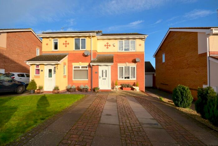 2 Bedroom Terraced House To Rent In Buchanan Close, Northampton, NN4