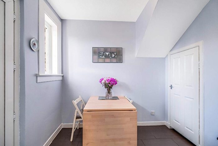 2 Bedroom Semi-Detached House For Sale In Coshneuk Road, Millerston, G33