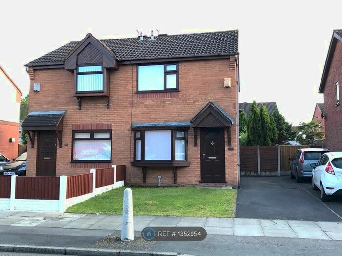 2 Bedroom Semi-Detached House To Rent In The Marian Way, Liverpool, L30