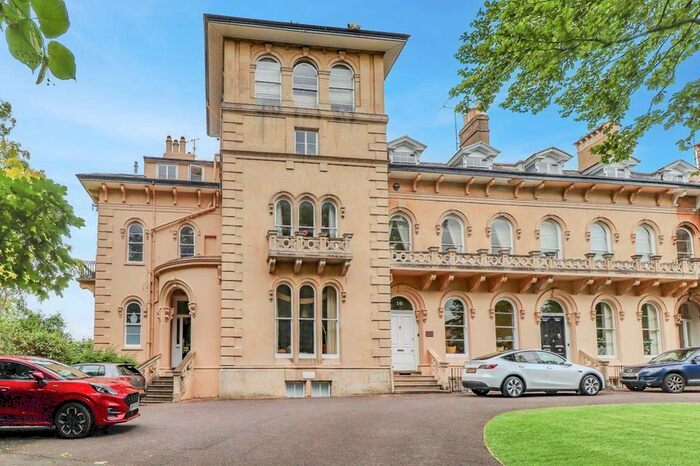 2 Bedroom Flat To Rent In Lypiatt Terrace, Cheltenham, GL50