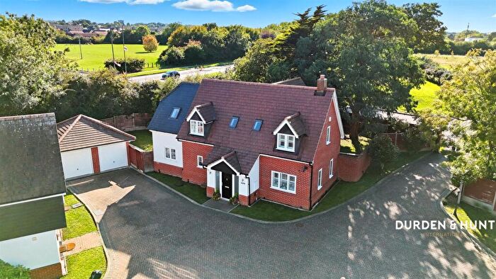 4 Bedroom Detached House For Sale In Latton Mews, Tye Green Village, CM18