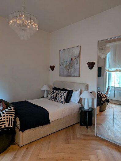 Studio To Rent In Penywern Road, SW5