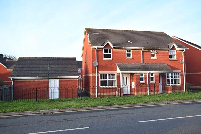3 Bedroom Semi Detached House To Rent In Clyst Heath, Exeter, EX2