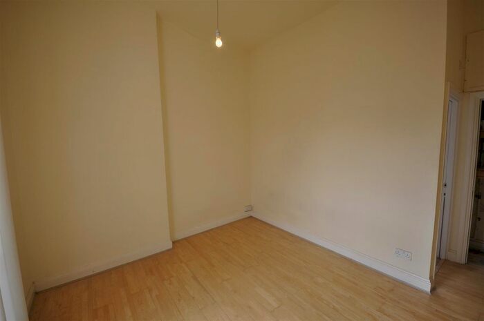 1 Bedroom Flat To Rent In Clarence Parade, Cheltenham, GL50
