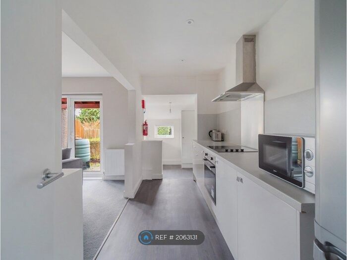 4 Bedroom Terraced House To Rent In Berry Lane, Bristol, BS7