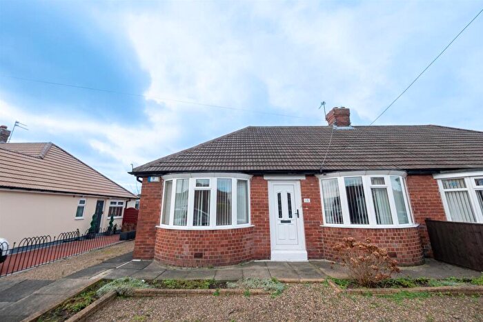 3 Bedroom Semi-Detached Bungalow For Sale In Woodland Drive, High Barnes, Sunderland, SR4