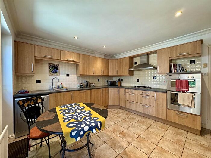 3 Bedroom Detached Bungalow For Sale In Harringay Drive, Stourbridge, DY8