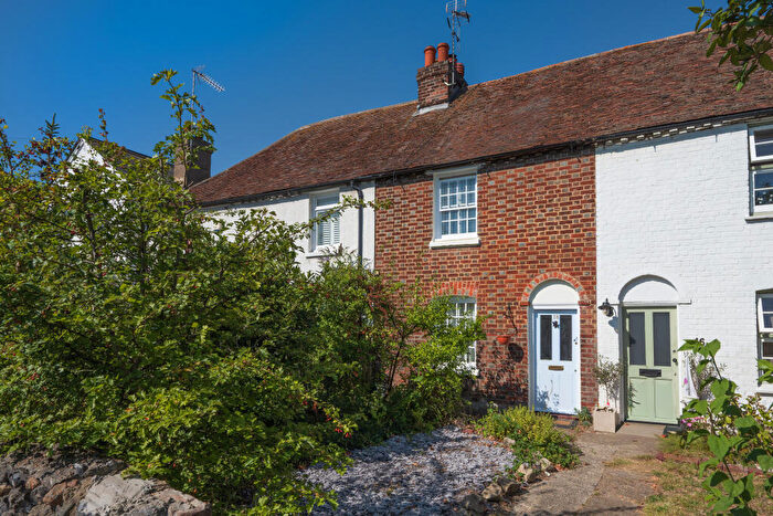 2 Bedroom Cottage For Sale In Borstal Hill, Whitstable, CT5