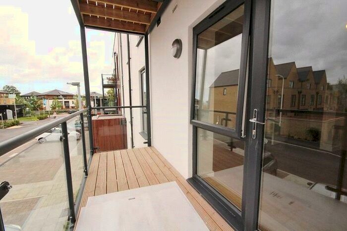 2 Bedroom Apartment To Rent In Safflower Lane, Romford, RM3