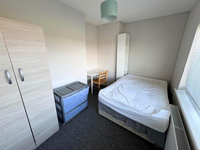 4 Bedroom House To Rent In Stonecross Road, Brighton, BN2