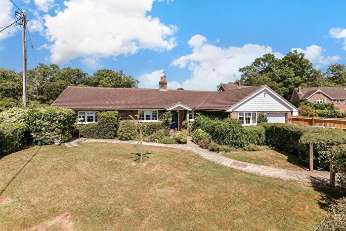 3 Bedroom Detached Bungalow For Sale In Kings Platt, Shipley, Horsham, West Sussex, RH13