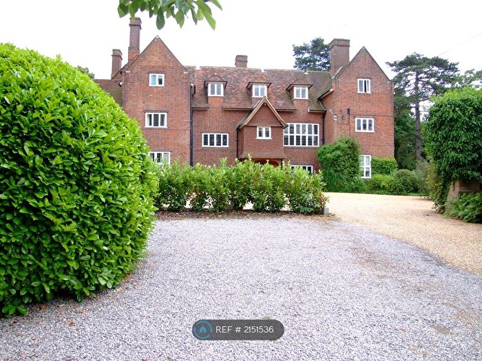 1 Bedroom Flat To Rent In Hunts Lane, Taplow, Maidenhead, SL6