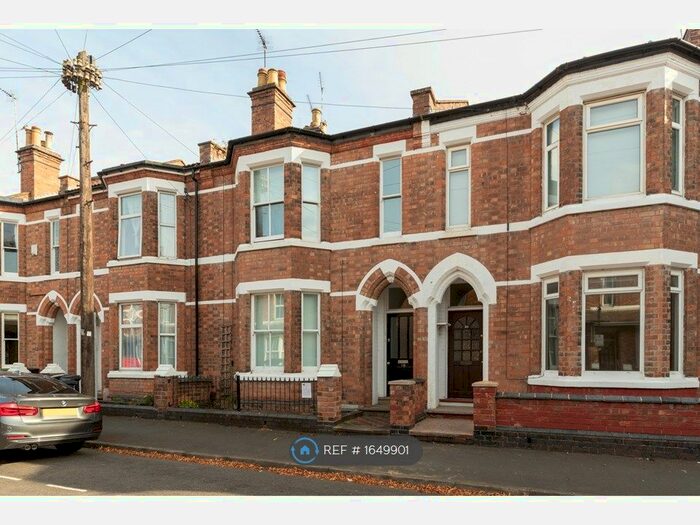 4 Bedroom Terraced House To Rent In Camberwell Terrace, Leamington Spa, CV31