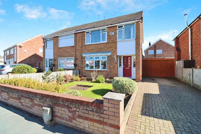 3 Bedroom Semi-Detached House For Sale In Aylesbury Avenue, Prenton, CH43