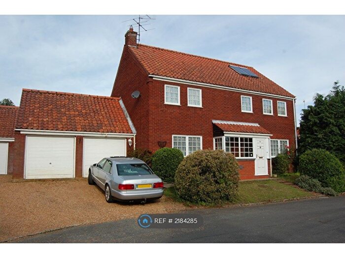 5 Bedroom Detached House To Rent In Church Crofts, Castle Rising, King's Lynn, PE31