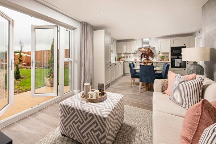4 Bedroom Detached House For Sale In Louth Road, New Waltham, Grimsby, North East Lincolnshire, DN36