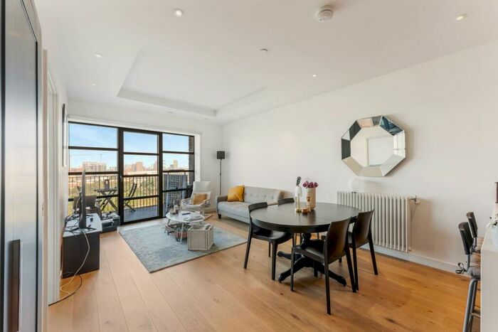 1 Bedroom Apartment To Rent In Kent Building, London City Island, London, E14