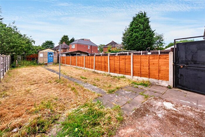 3 Bedroom Terraced House For Sale In Shelley Croft, Birmingham, West Midlands, B33