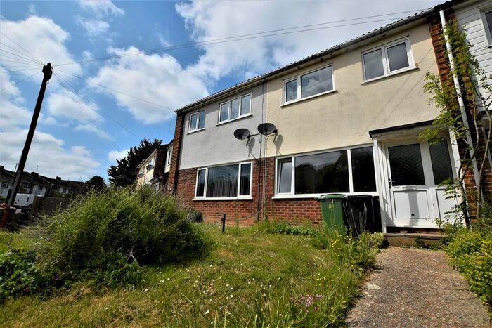 3 Bedroom Terraced House To Rent In Stonehouse Drive, St. Leonards-On-Sea, TN38