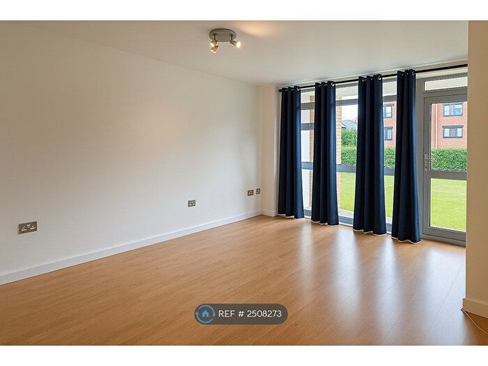 1 Bedroom Flat To Rent In Lankton Close, Beckenham, BR3