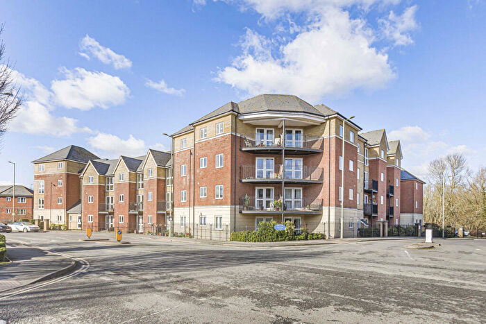 1 Bedroom Apartment For Sale In Limborough Road, Wantage, OX12
